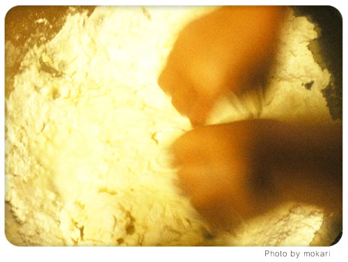 20080617-娘にせがまれ、カンだけでうどんを作る。(1)