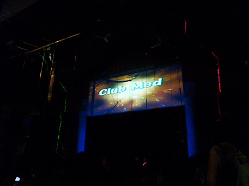 200911 347　クラブメッドカビラで見たG.Oによる夜のショー